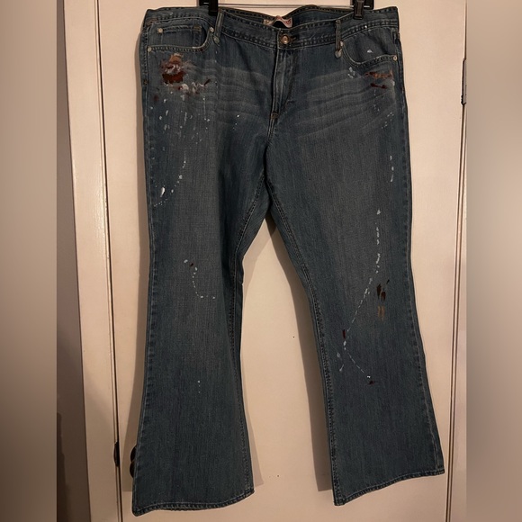 Old Navy size 20 Ulta low rise boot cut destroyed denim, medium wash - Picture 1 of 7